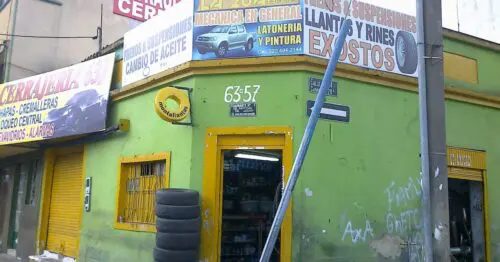 LA 28A ESQUINA LA 28A ESQUINA
